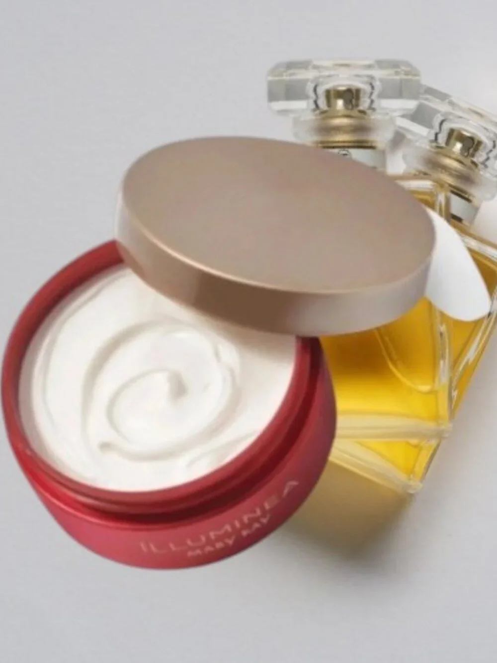 Mary Kay Illuminea™ Body Soufflé / Creme 4oz. Net Weight ✨NIB✨